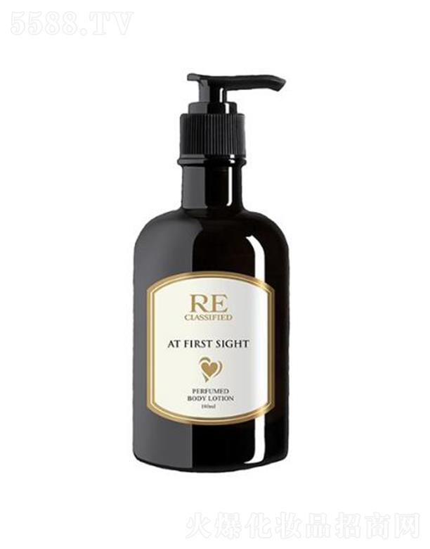 �Ϻ������Q(m��o)�����޹�˾��RECLASSIFIED������Ҋ�����w��Һ 180ml�|(zh��)��ˮ��