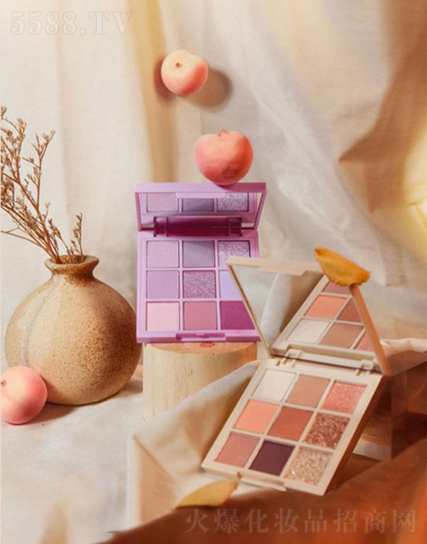 �K���K�����Q(m��o)�����޹�˾���K���K����   HOLDLIVE�t�z�q������Ӱ    ������ɫ