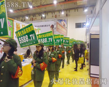 �Gɫ܊�b�������Ӣ�˲��l(f��)�������C��