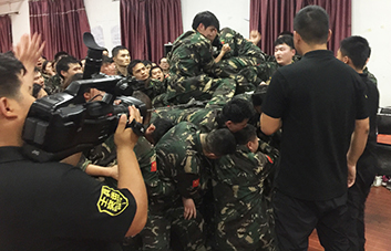 ��������o·���҂�?c��)��������ݣ? />
            <p>��������o·���҂�?c��)��������ݣ?/p>
          </li>
          <li> <img src=