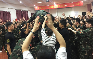 �A��һ�����ݔ��һ����