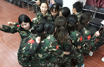 ���L(zh��ng)��·��һ����Ҳ�����������y���£�����Ҳ�܈�(ji��n)�ֵ��ף�