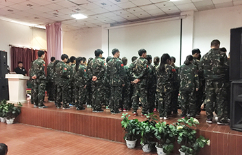 ����������һ���x�����㶼Ҫ�ٷְو�(ji��n)����